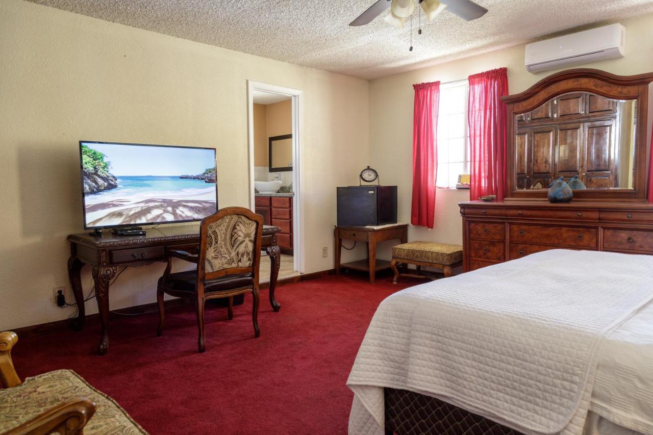 Playa Hermosa Inn At The Beach Энсенада Экстерьер фото